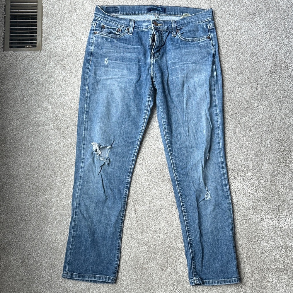 Levi’s Classic Blue Distressed Women Jeans